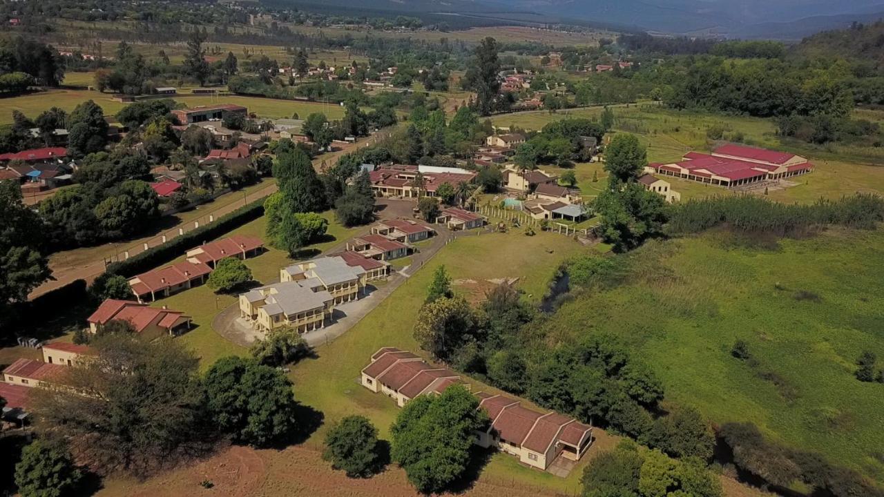 סאבי Floreat Riverside Lodge And Spa מראה חיצוני תמונה